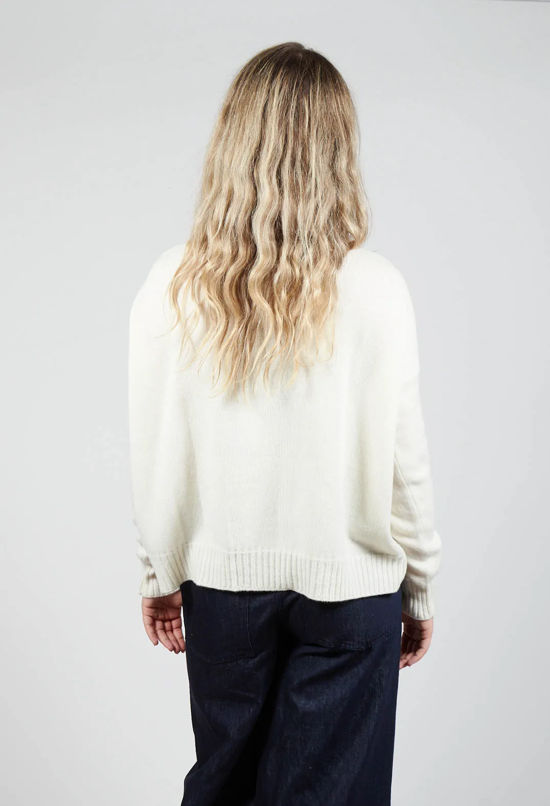 Boxy Pullover in Chalk