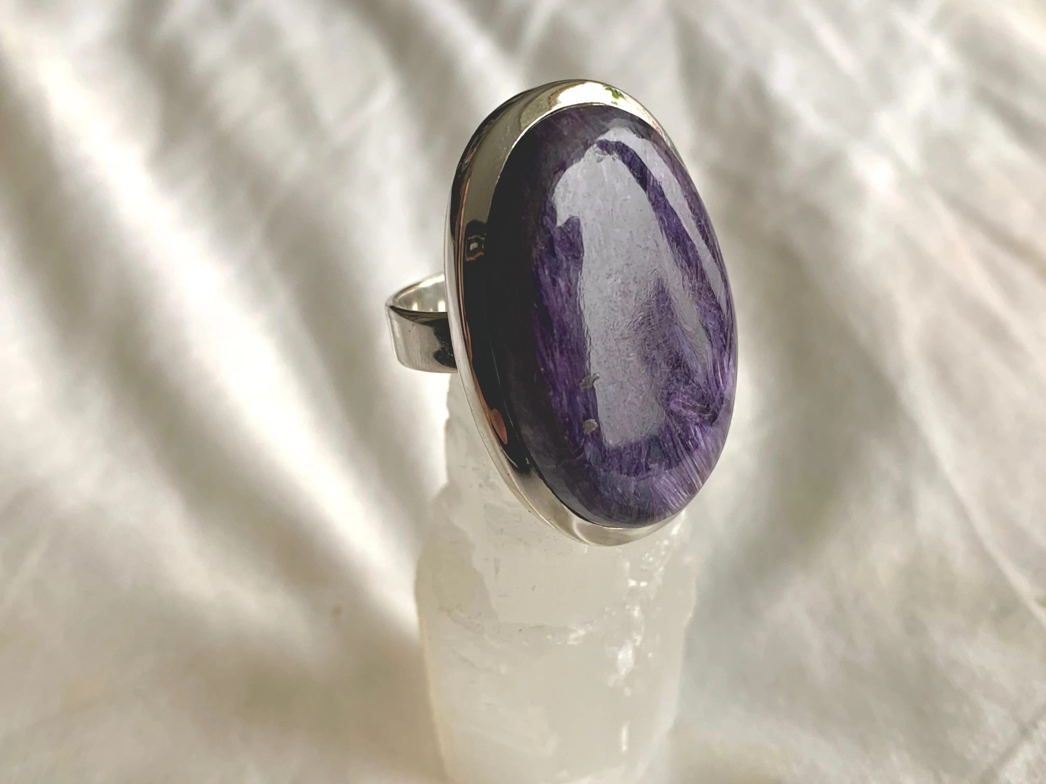 Charoite Naevia Ring - Large Oval