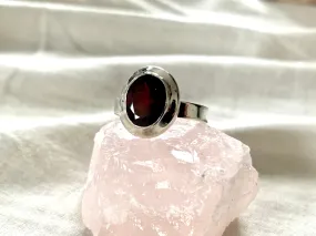 Garnet Ansley Ring - Small Oval