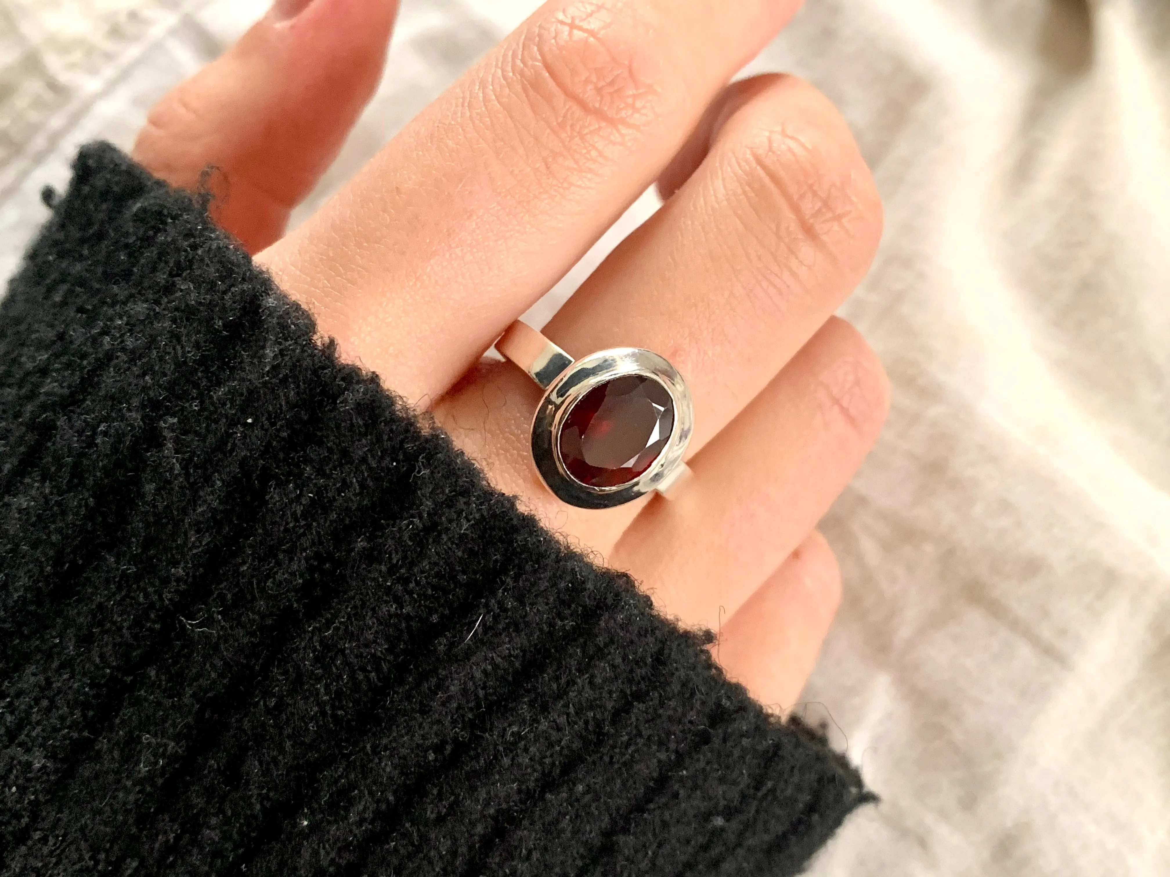 Garnet Ansley Ring - Small Oval