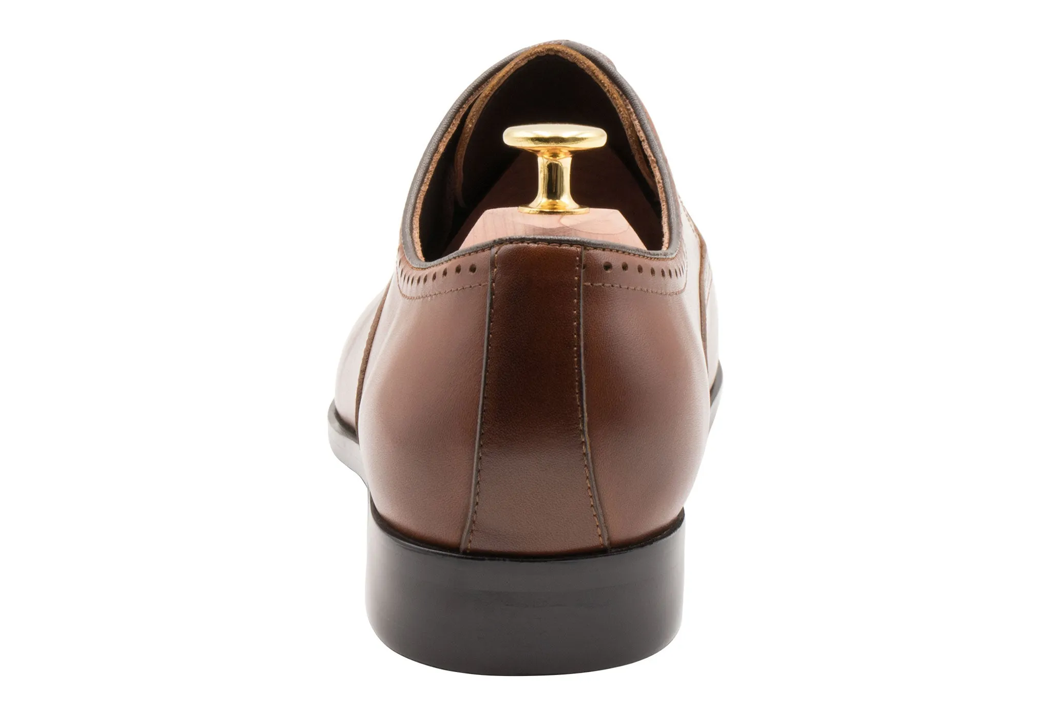 Mendoza Medallion Chestnut Oxford