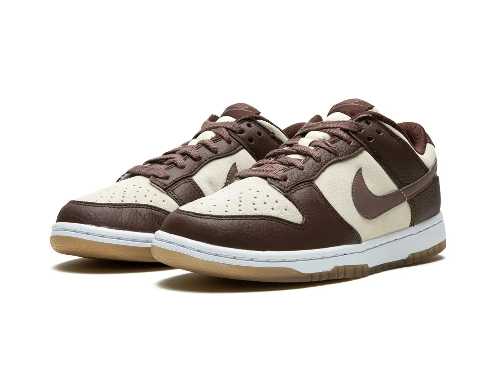 Nike Dunk Low "Plum Eclipse"