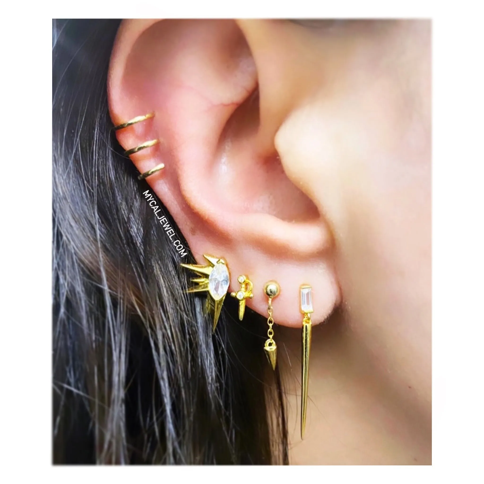 Straight Dagger Piercing Stud Earring